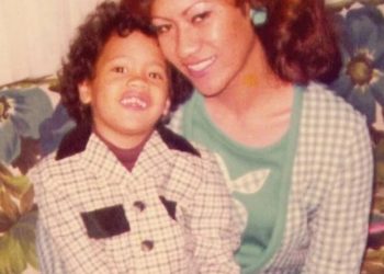 young rock with mom ava Johnson