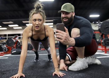Bradley Martyn's Girlfriend