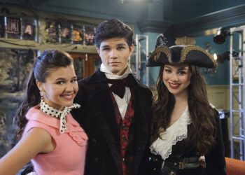 Kira Kosarin's boyfriend