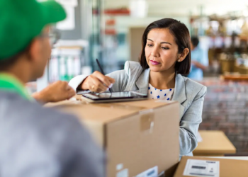 Ever Thought About Why Parcel Pickup Services Rock?