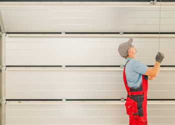 10 Easy Steps to Fixing Your Garage Door Yourself