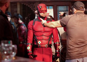 Charlie Cox on the set of ‘DAREDEVIL